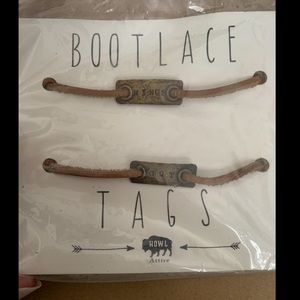 LIMITED EDITION BRAND NEW OISELLE WINGS OUT BOOTLACE TAGS